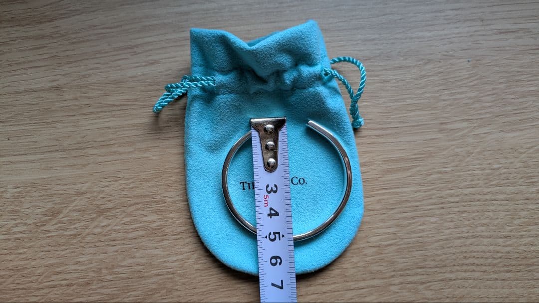 ティファニーTiffany & Co. ナロー バングル