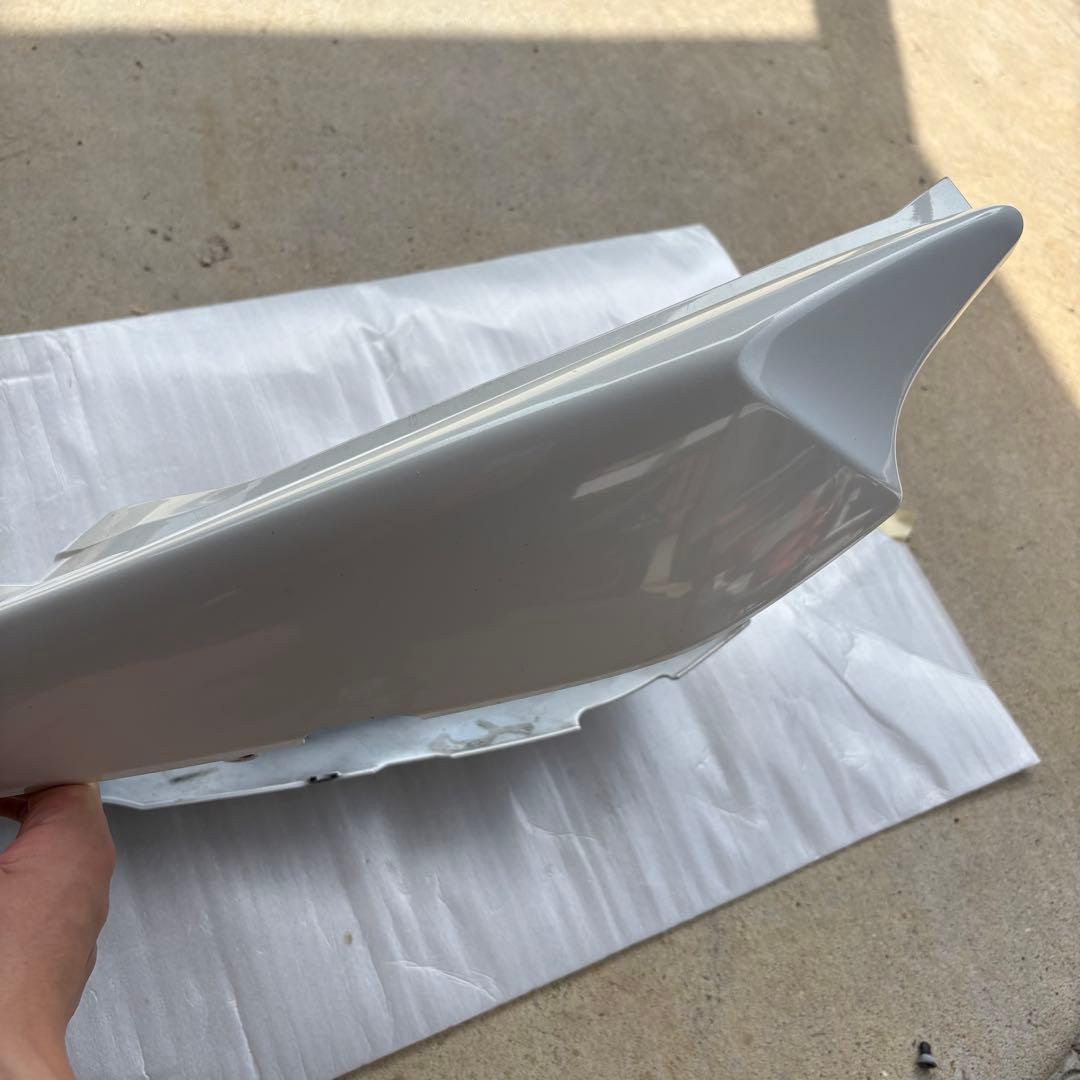 純正 CB400SF パールサンビームホワイト シートカウル テールカウル