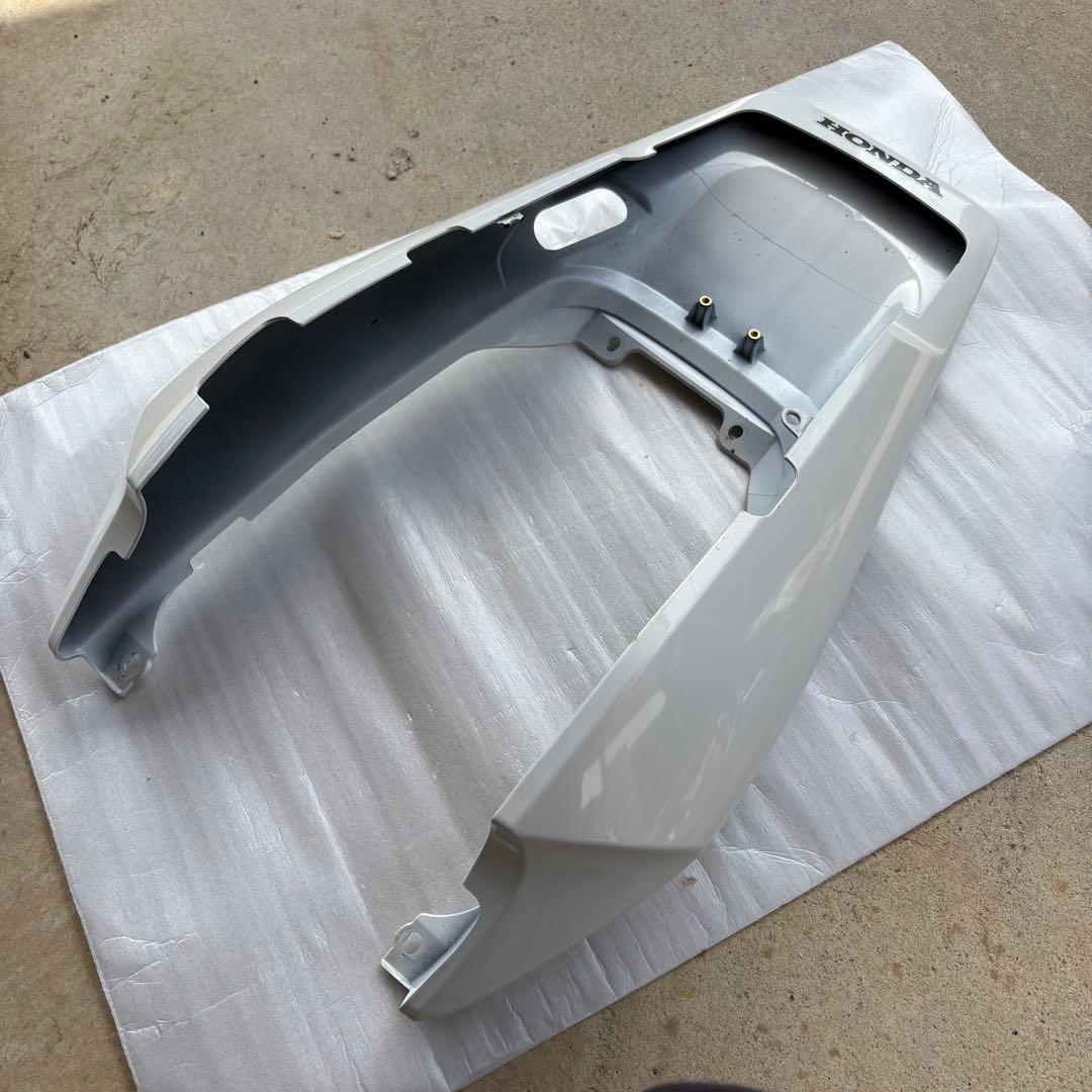 純正 CB400SF パールサンビームホワイト シートカウル テールカウル