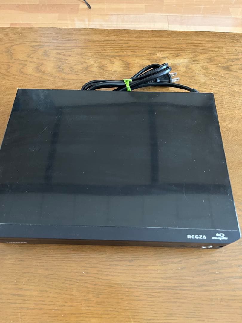 REGZA ブルーレイプレーヤーDBP-S500 HDMIケーブル付き　中古