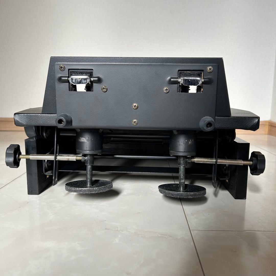 【吉澤】PEACOCK 足台　補助ペダル 黒