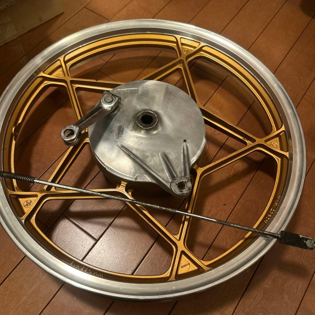 gs400 リアホイール　18インチ