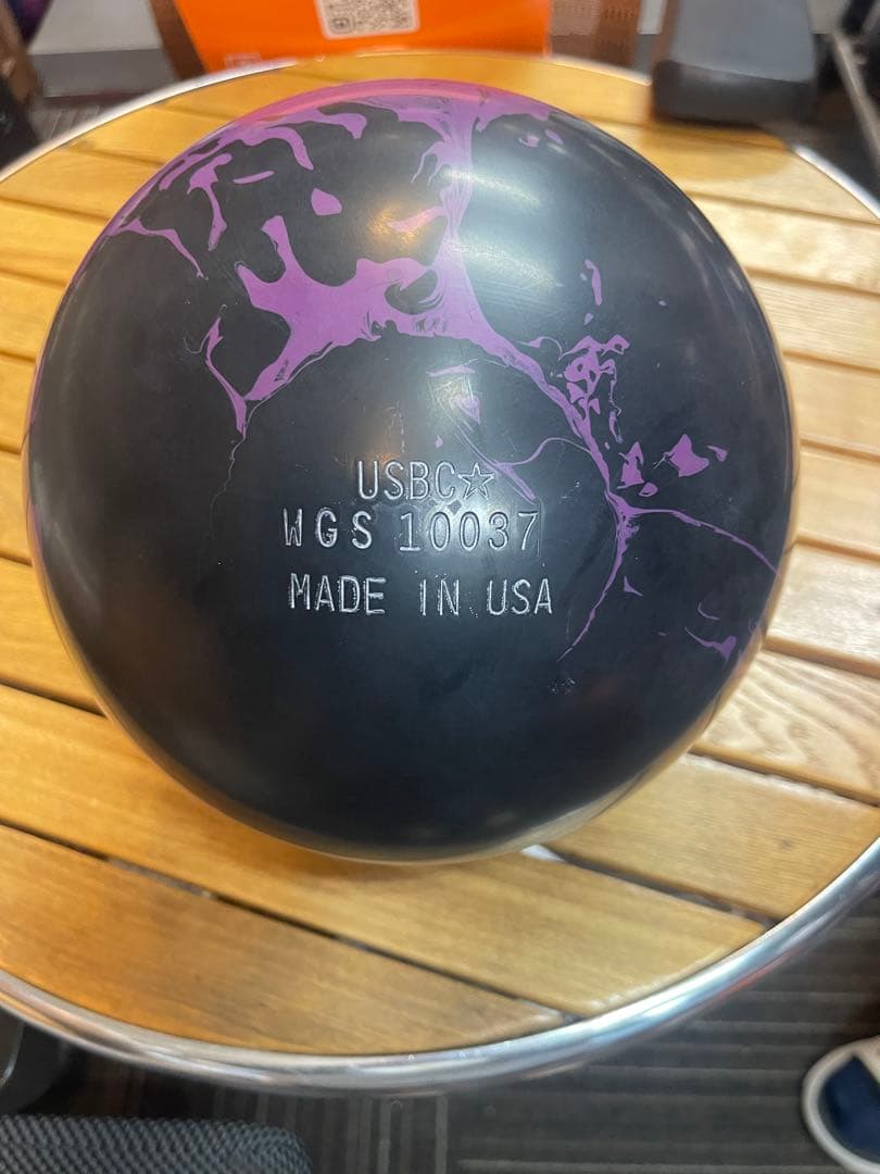 MOTIV Primal Ghost 15ポンド ボウリングボール