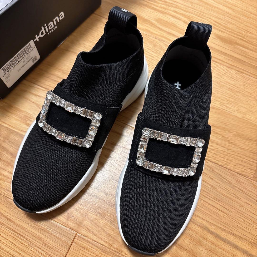 新品未使用　【+diana（プラスダイアナ）】 ビジュー付きストラップスニーカー