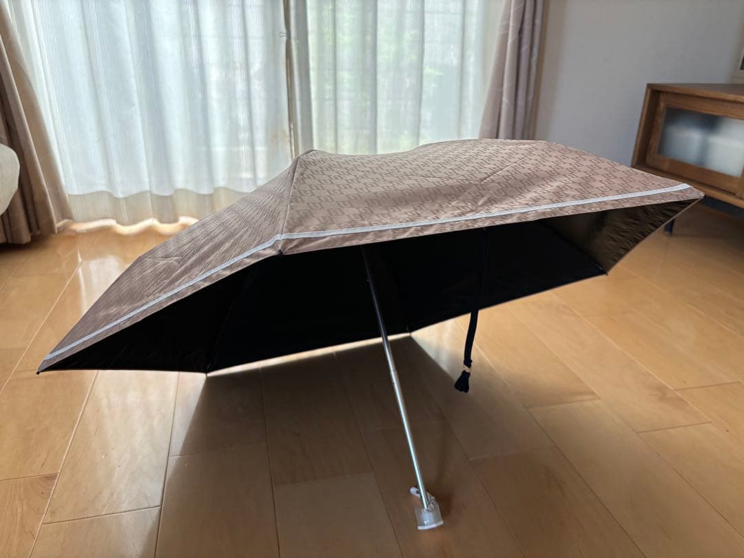 FURLAフルラ フワクール 1級遮光 晴雨兼用傘 新品未使用