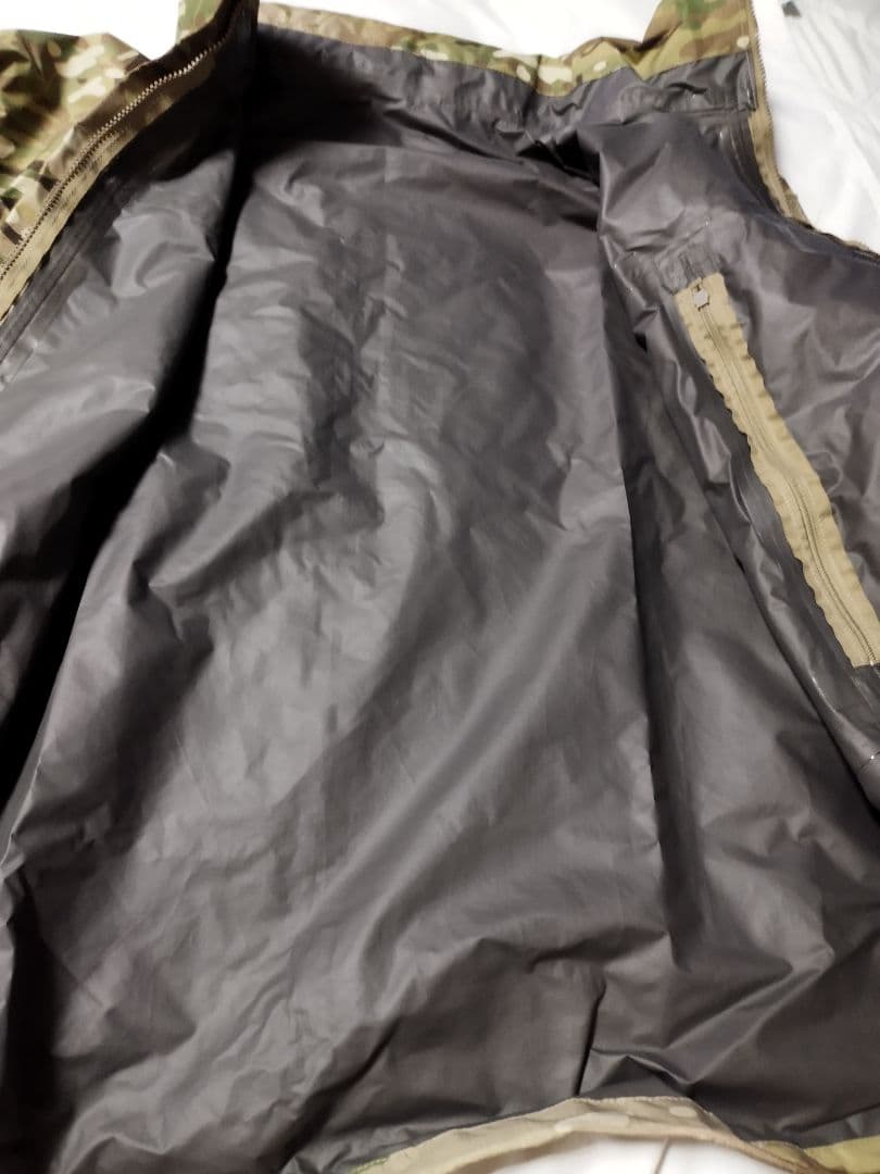 (4842)ECWCS.ゴアテックスパーカーOCP GENⅢ米軍実物 美品