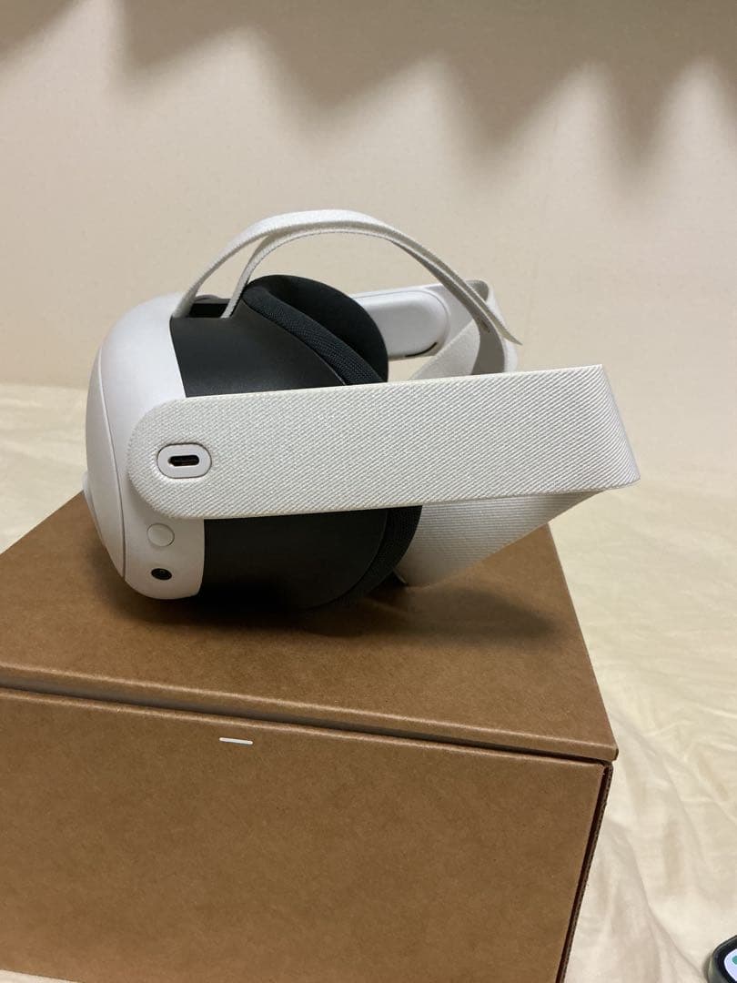 割引しました【保証有 美品】メタクエスト3 512GB