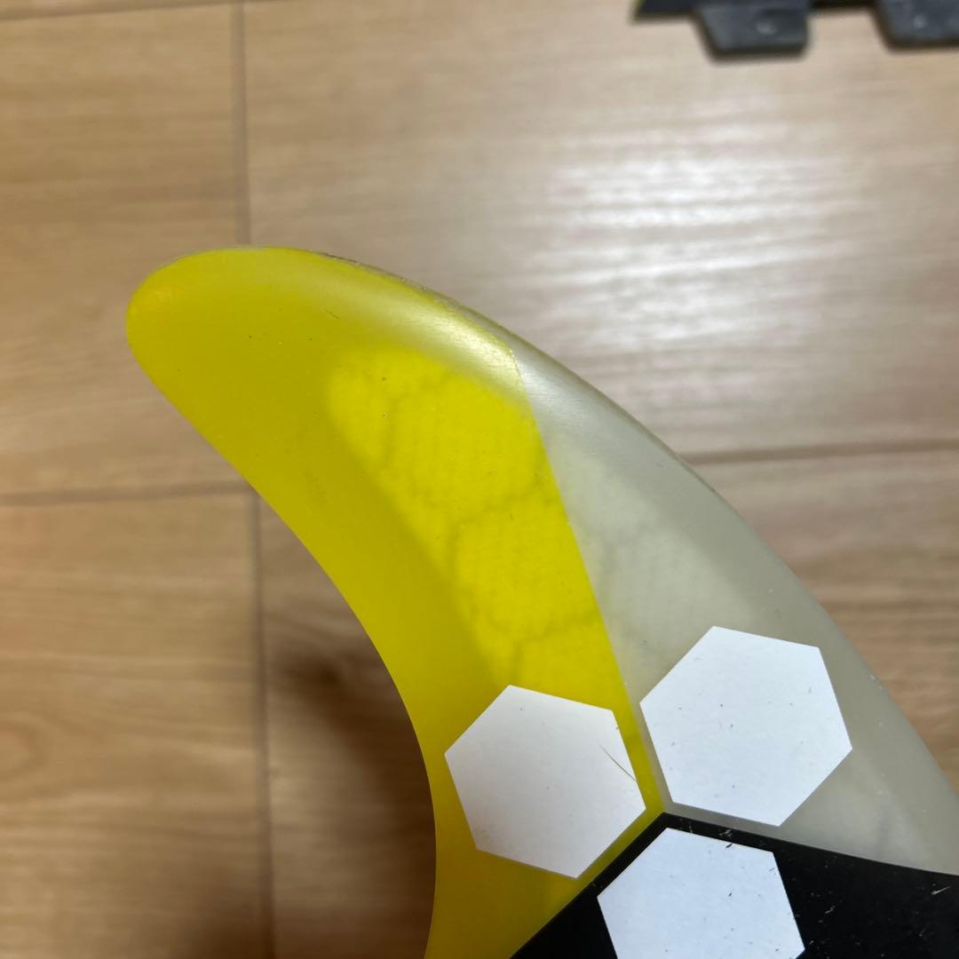 FCS II AM small サーフボードフィン 3枚セット