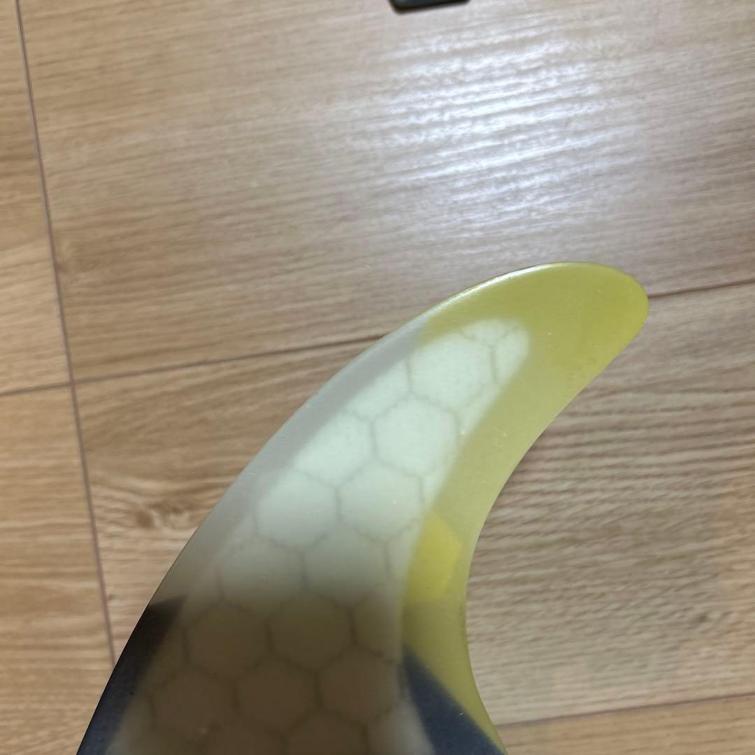 FCS II AM small サーフボードフィン 3枚セット