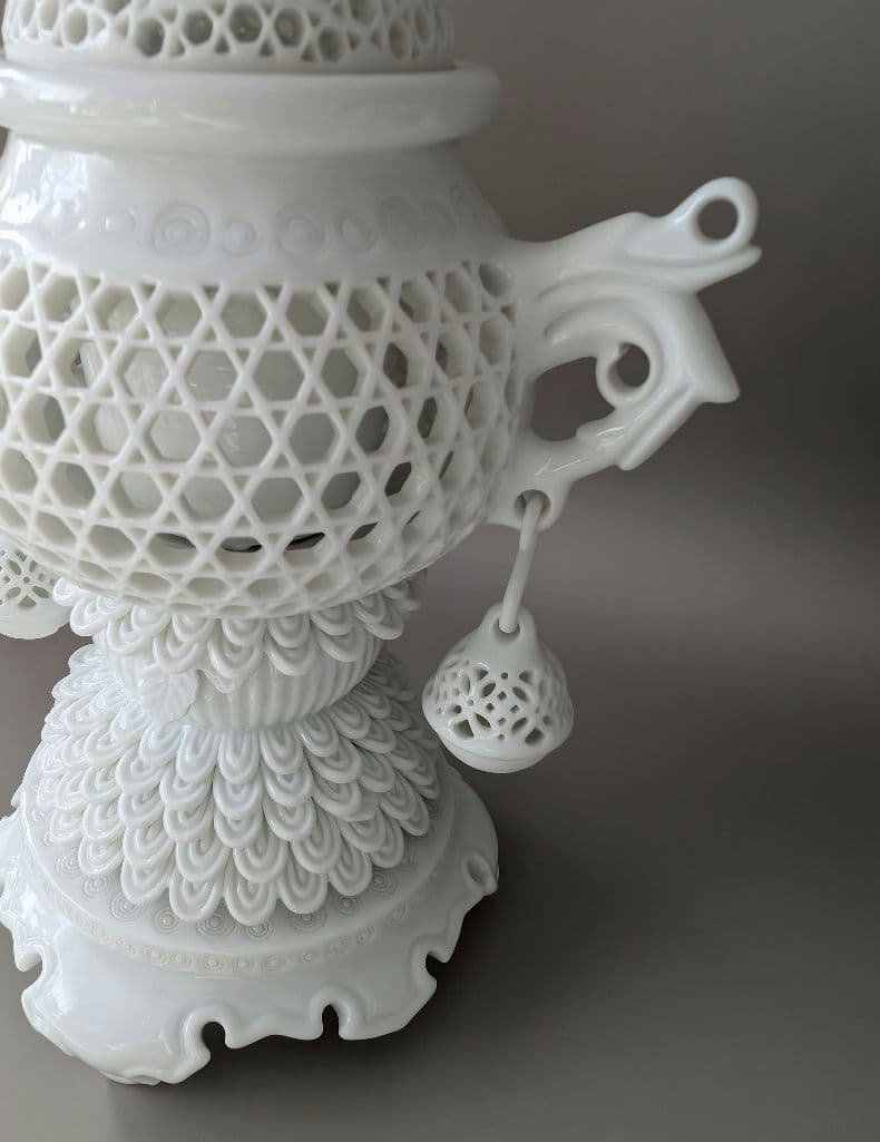 平戸焼篭目透彫り 香炉