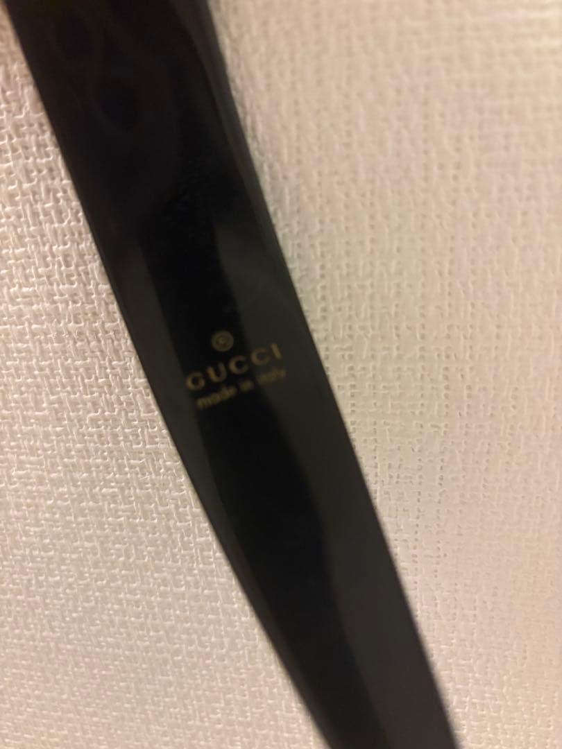 GUCCI ブラック ストーン付きヘアバンド