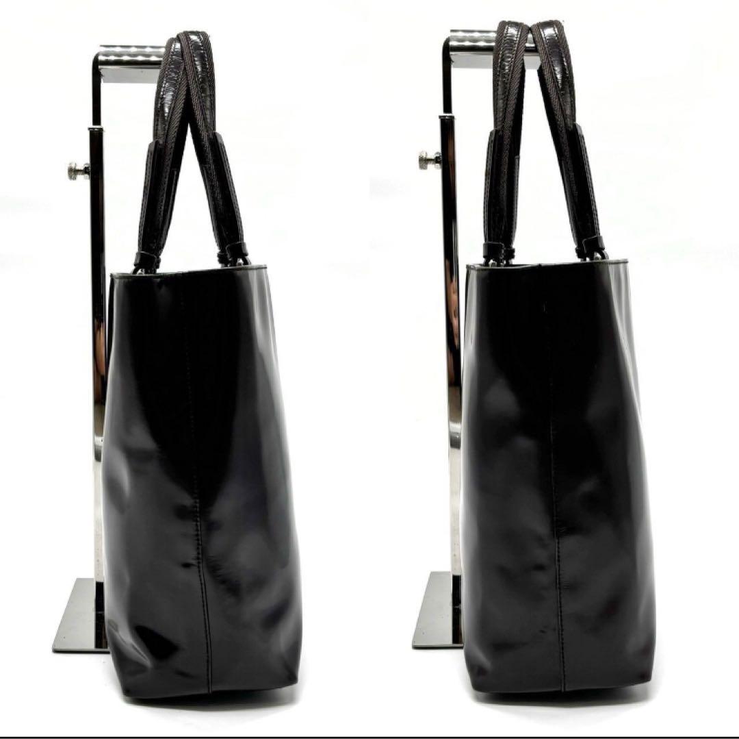 極美品PRADA プラダトートバッグ ハンドバッグエナメルレザー ユニセックス