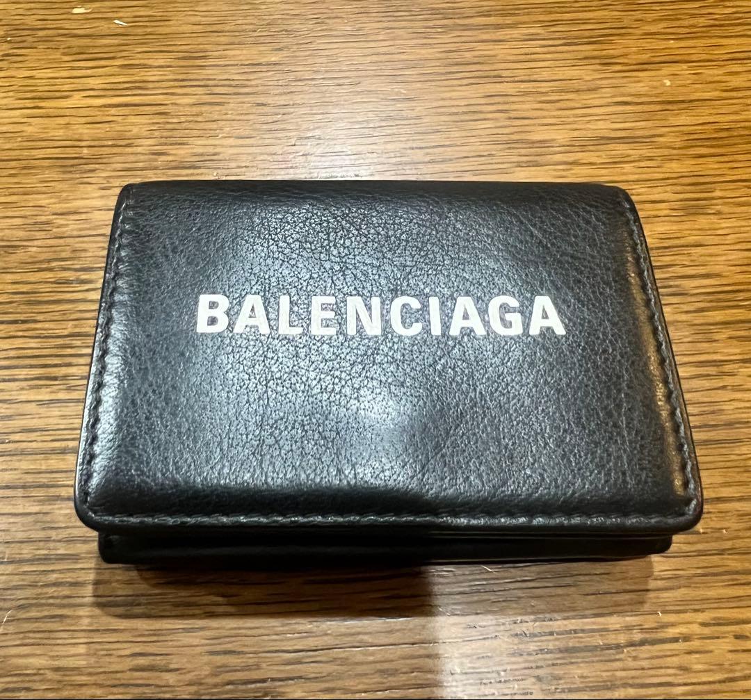 とわすけ様 BALENCIAGA 三つ折り財布 メンズ レディース 美品 中古