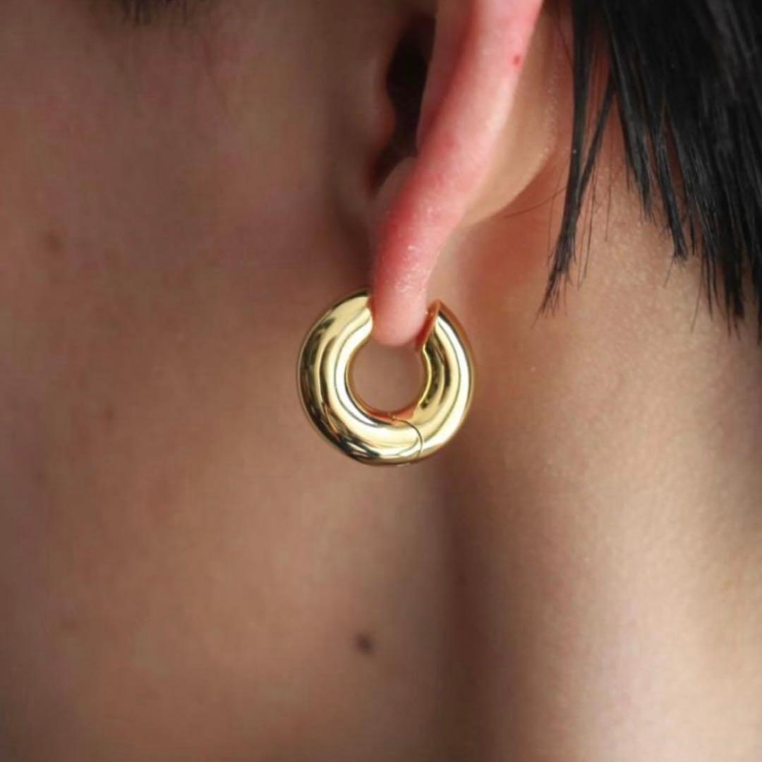 TOMWOODトムウッド Chunky Hoops Gold ピアス 片耳1点