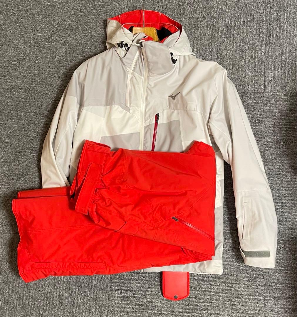 n*j様 ミズノ　ブレサーモ　スキーウェアセット