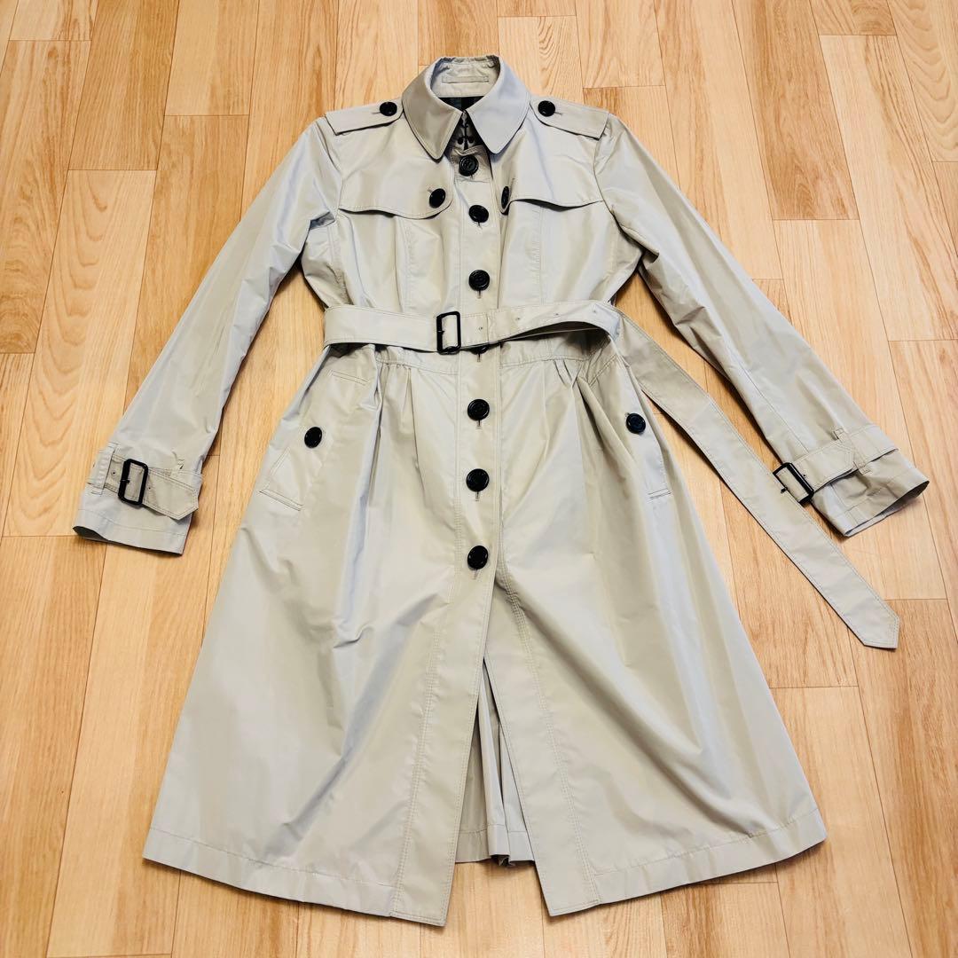 美品【バーバリーロンドン✴︎トレンチコート】40ビートチェック✴︎撥水素材✴︎艶とハリ