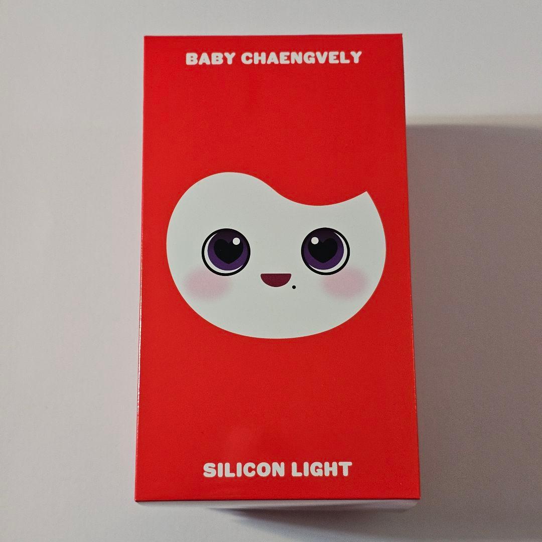 miimさま　トレカ付き　TWICE チェヨン チェンブリー シリコンライト