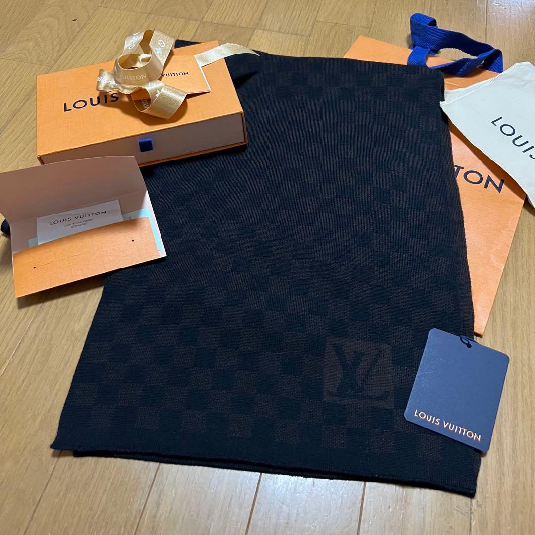 新品箱紙袋付❗️LVロゴマフラー✨ヴィトンマフラー❗️ヴィトン　マフラー　メンズ