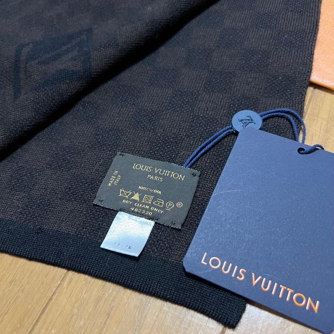 新品箱紙袋付❗️LVロゴマフラー✨ヴィトンマフラー❗️ヴィトン　マフラー　メンズ