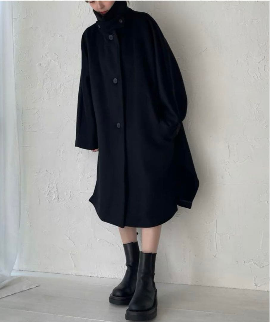 Erme エルメ　ウールポンチョコート