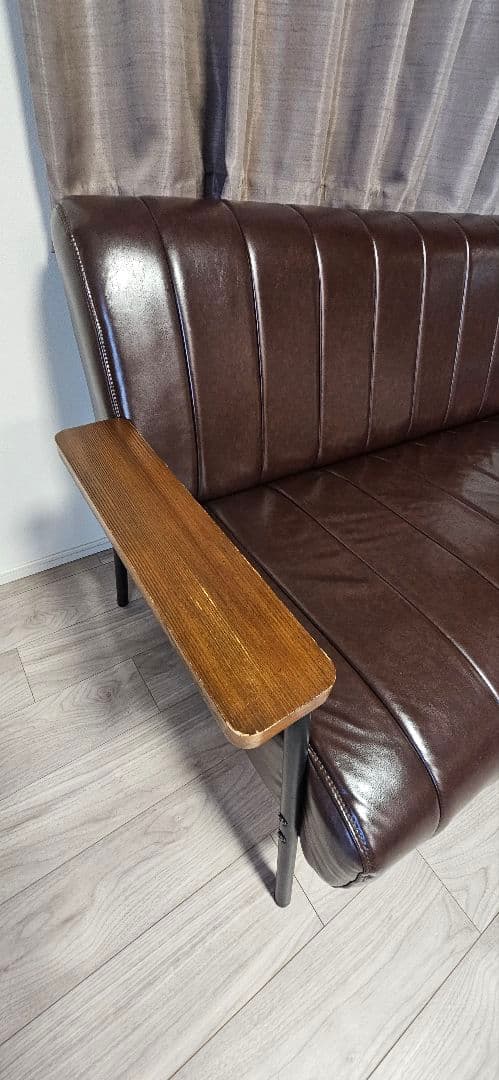 【送料込み】 合成皮革 2人掛けソファ