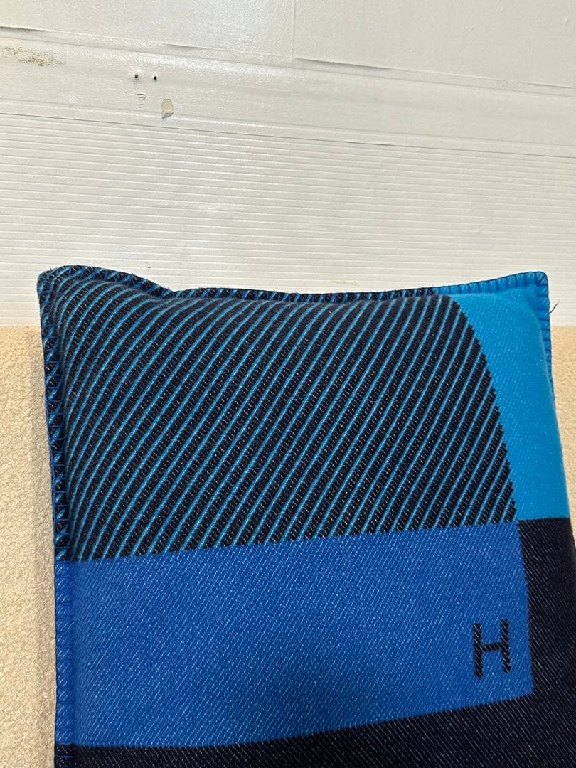 ⭐️【あん】　定価13万　HERMES エルメス　クッション　Hリヴィエラ