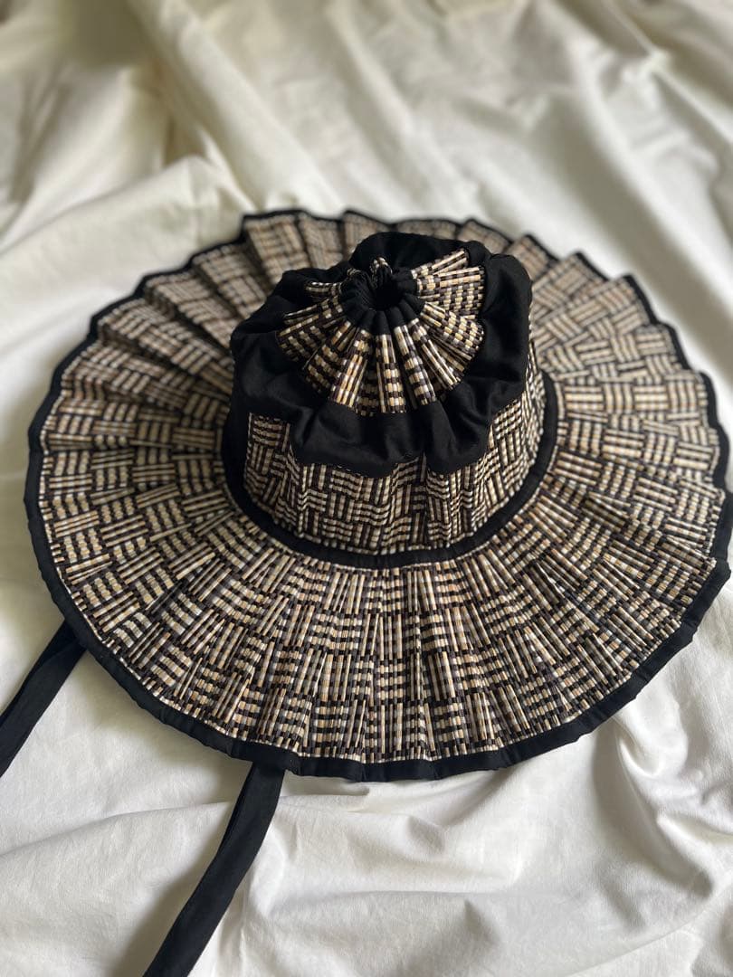 ローナマーレイ　LORNA MURRAY 黒白チェック 麦わら帽子