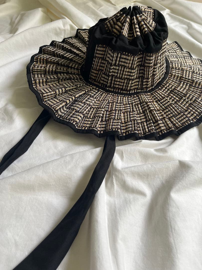 ローナマーレイ　LORNA MURRAY 黒白チェック 麦わら帽子