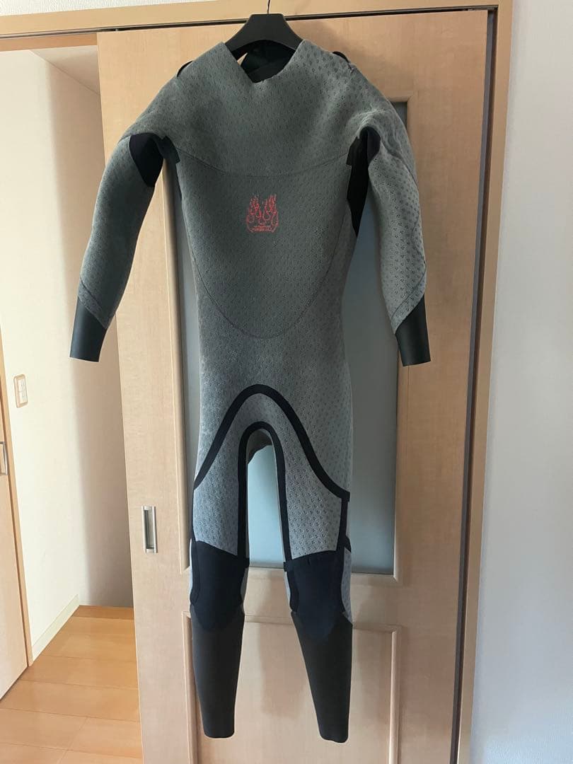 O'Neill フルスーツ 黒