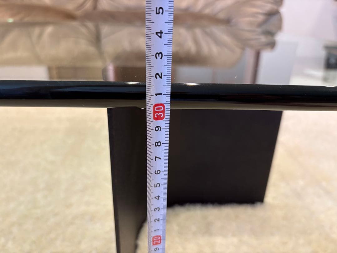 値下げしました！ センターテーブル　ガラス卓上　 140cm x 75cm