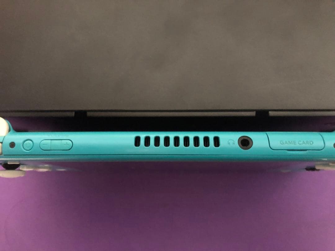 い*は様 Nintendo Switch Lite ターコイズ 【ジャンク品】