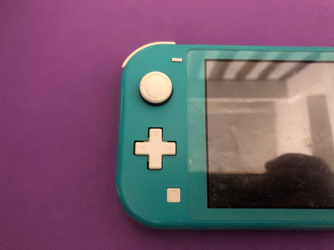 い*は様 Nintendo Switch Lite ターコイズ 【ジャンク品】