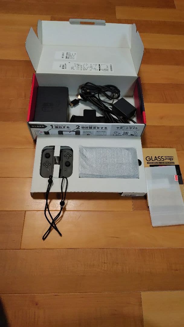 Nintendo Switch 本体 グレー Joy-Con 付属品あり