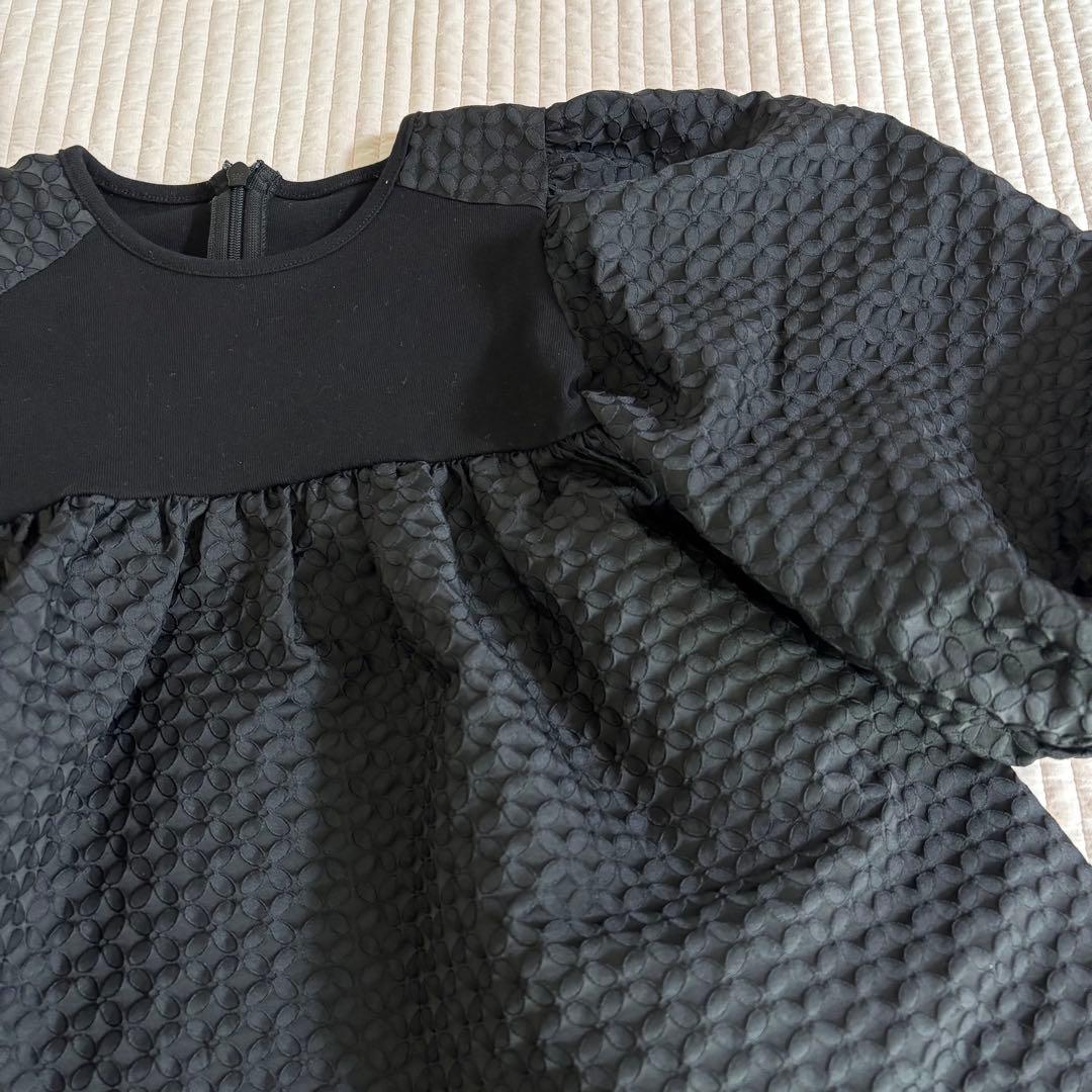 美品　アミカキッズ　ワンピース　4Yー6Y 110サイズ