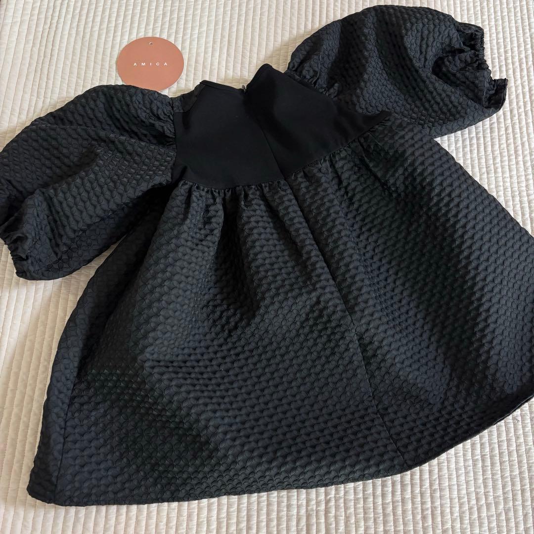 美品　アミカキッズ　ワンピース　4Yー6Y 110サイズ