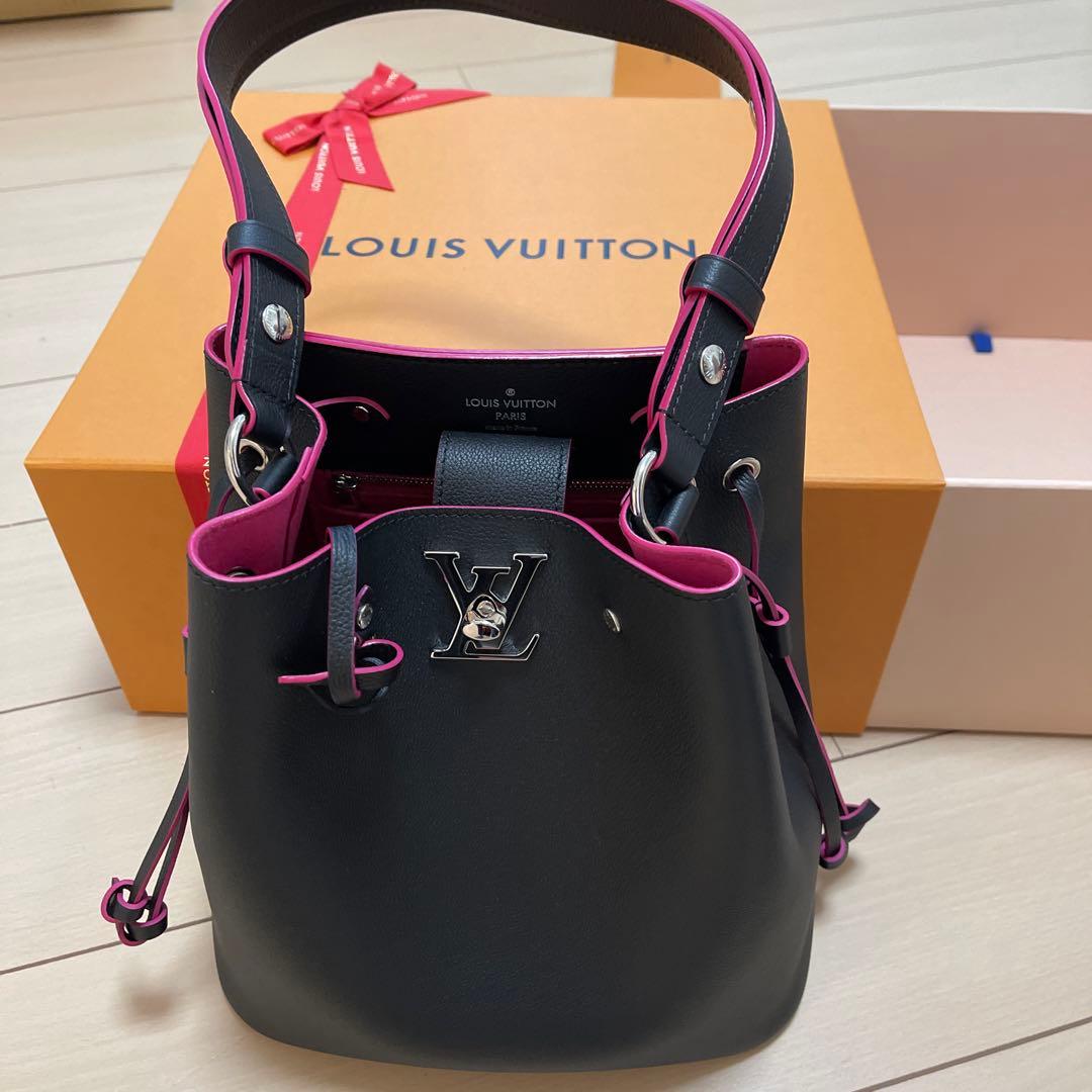 LOUIS VUITTON ショルダーバッグ ブラック/ピンク