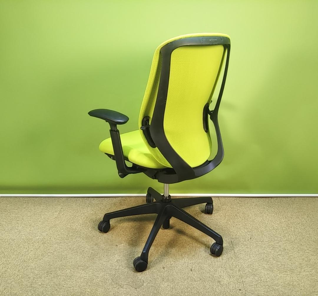 zp　オカムラ　シルフィーチェア　前傾機能　ハイバック　クッションタイプ 中古