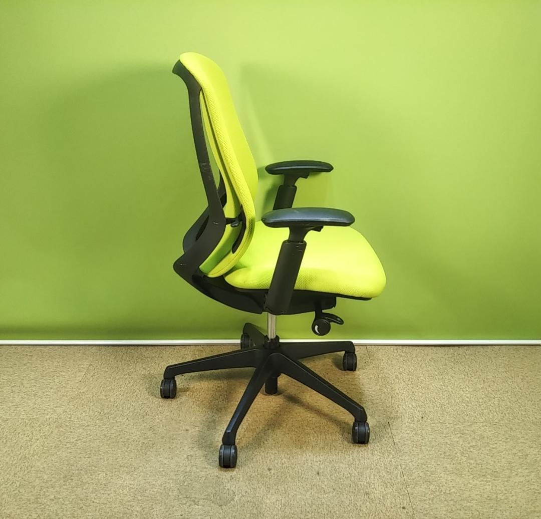 zp　オカムラ　シルフィーチェア　前傾機能　ハイバック　クッションタイプ 中古