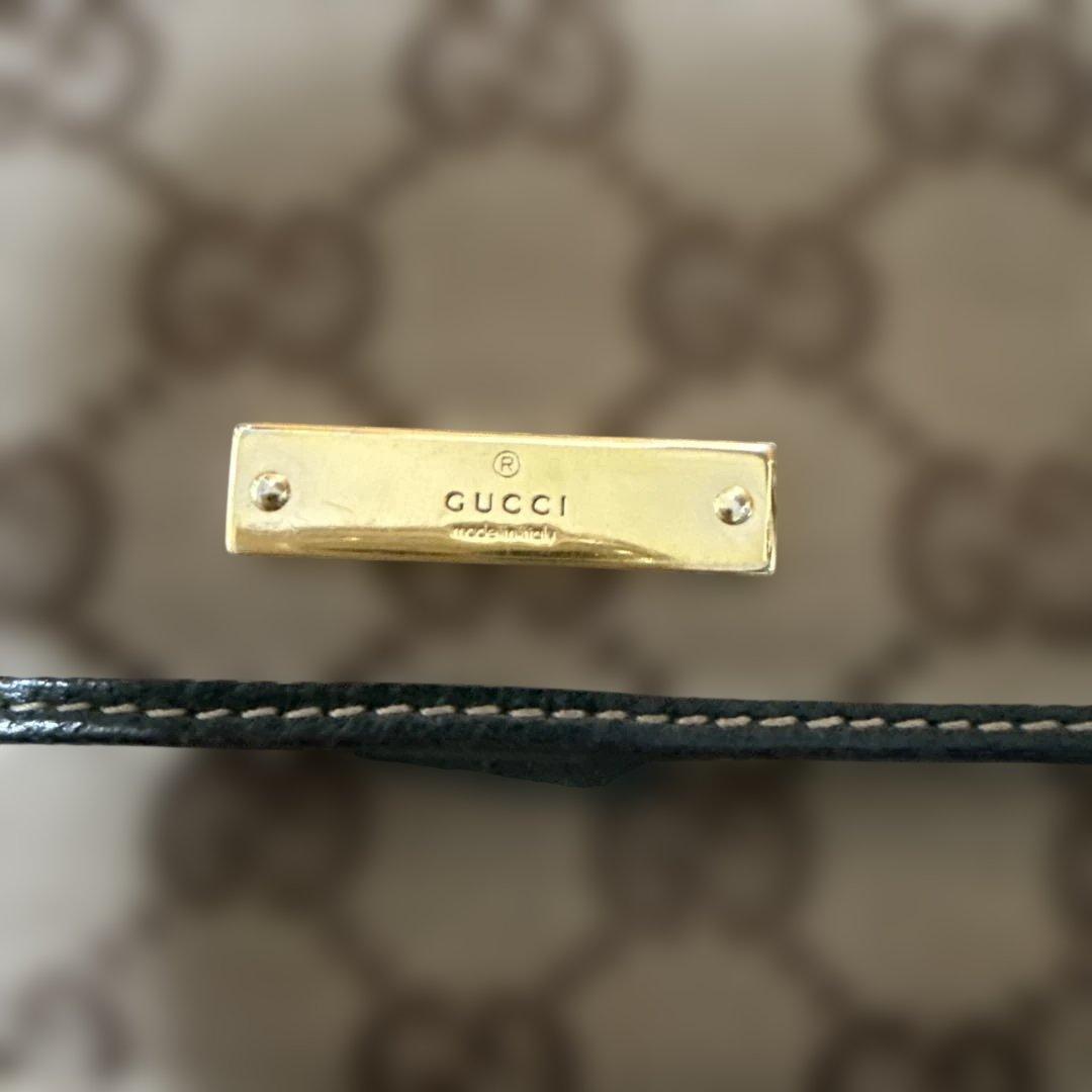 Gucci GGパターン 長財布 グリーン ベージュがま口