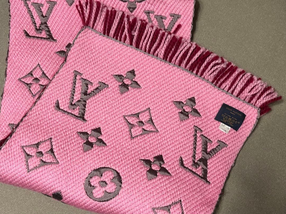 ルイヴィトン エシャルプロゴマニア ストール ピンク×ワインレッド