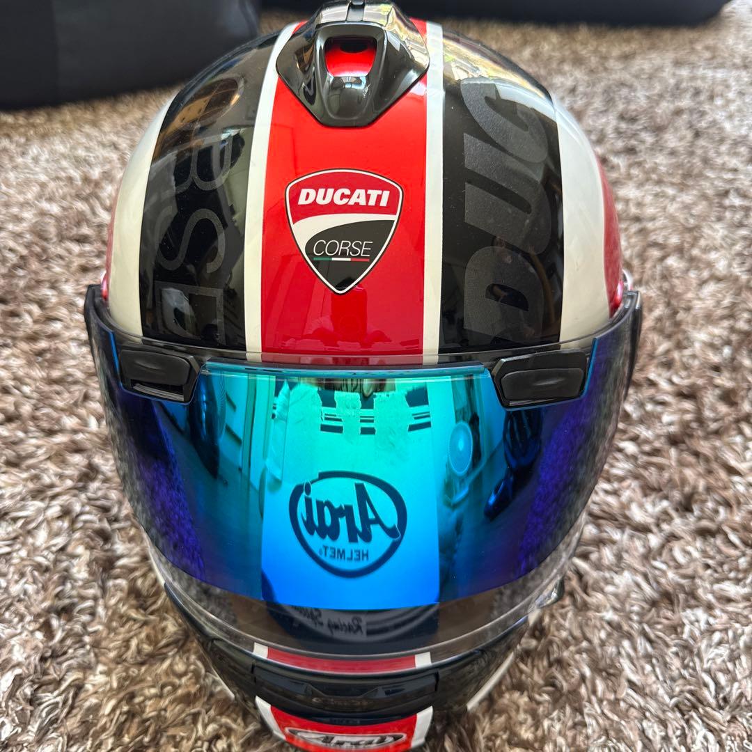 DUCATI CORSE Arai VECTOR Xフルフェイスヘルメット