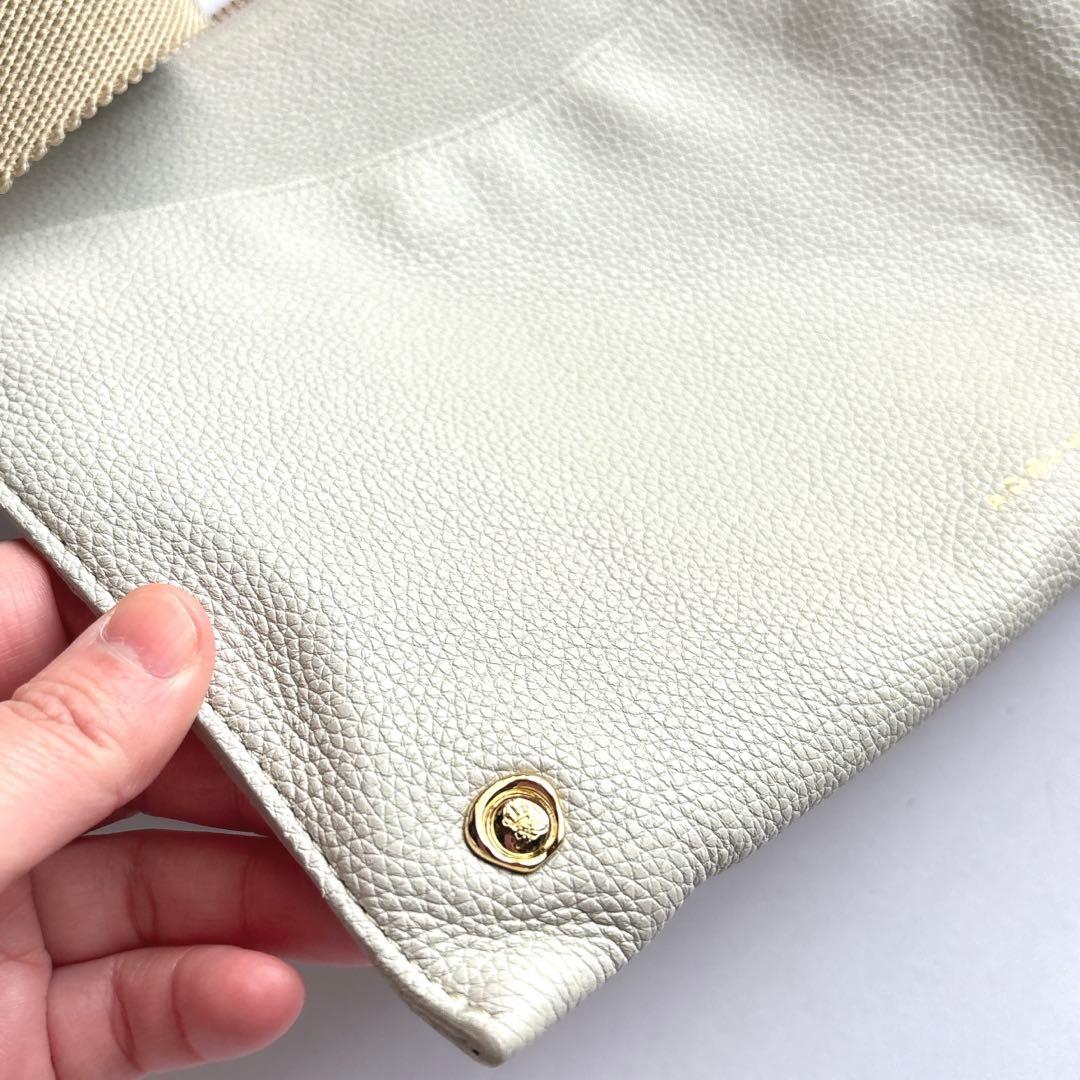 ADMJ THE BEE スワロフスキークリスタル製クマンバチショルダーバッグ