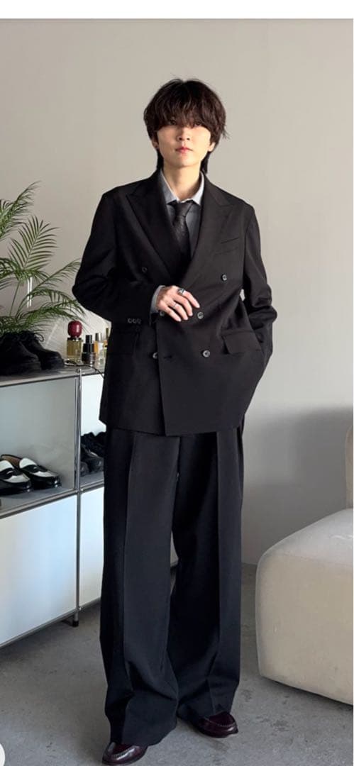 ブラック ダブルブレスト スーツセット卒業式 入学式 即完売品 WYM