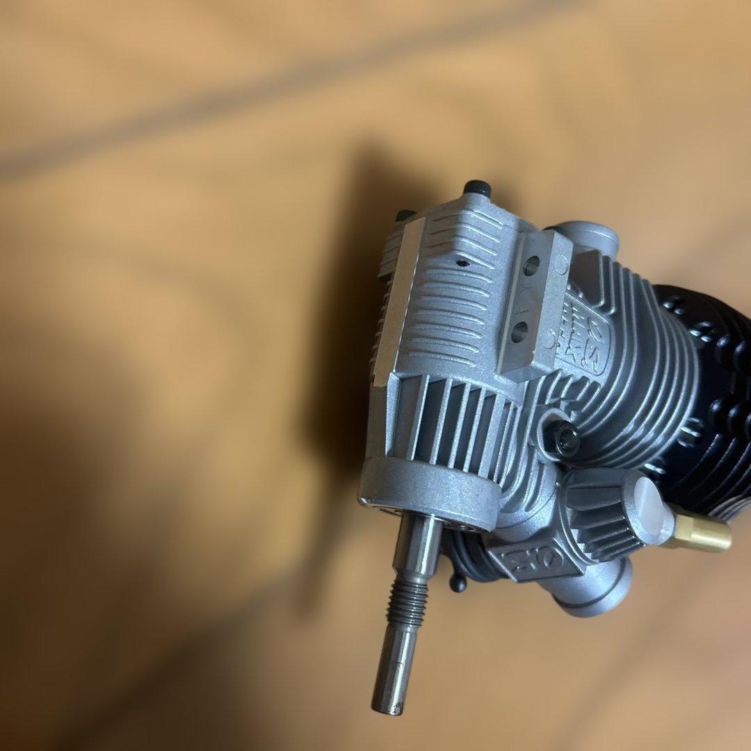 d*9様 O.S.エンジン max-12TG-2