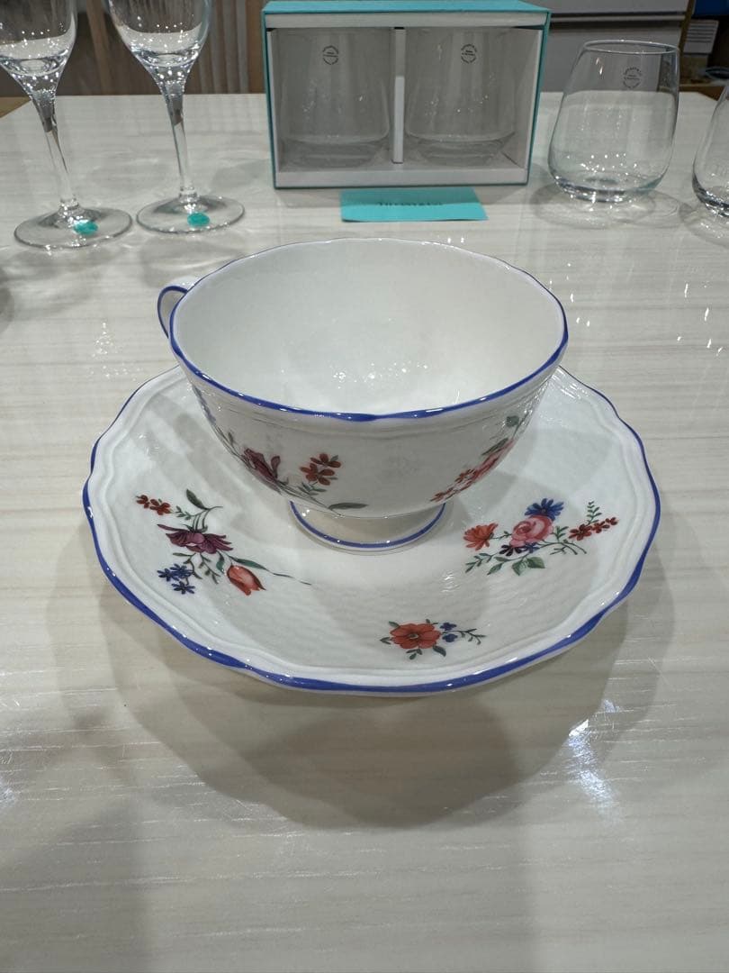 ティファニーWGの食器セット