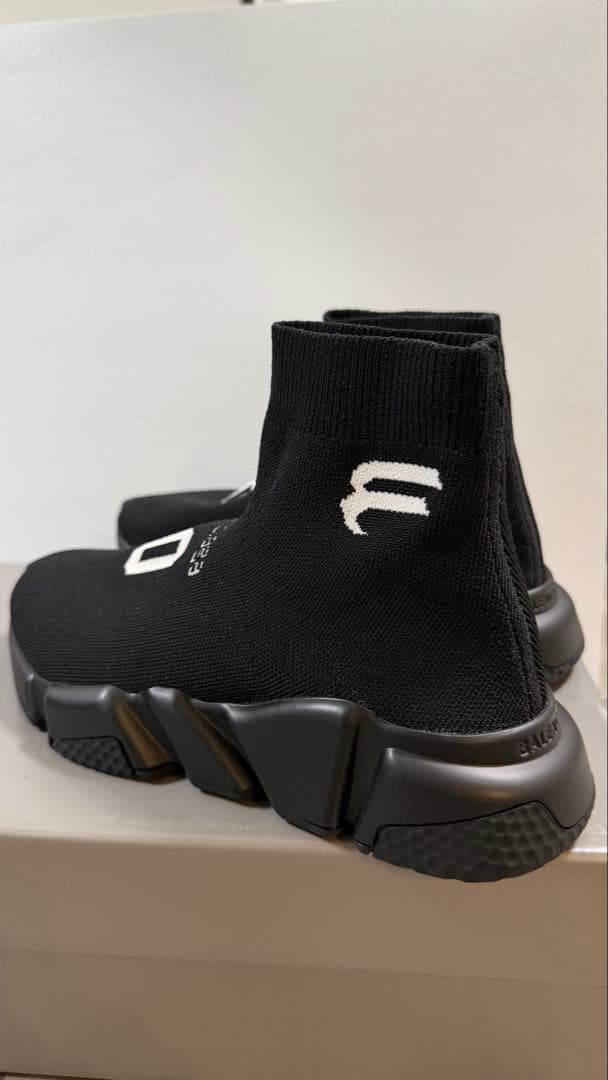 バレンシアガ　シューズ未使用23cm