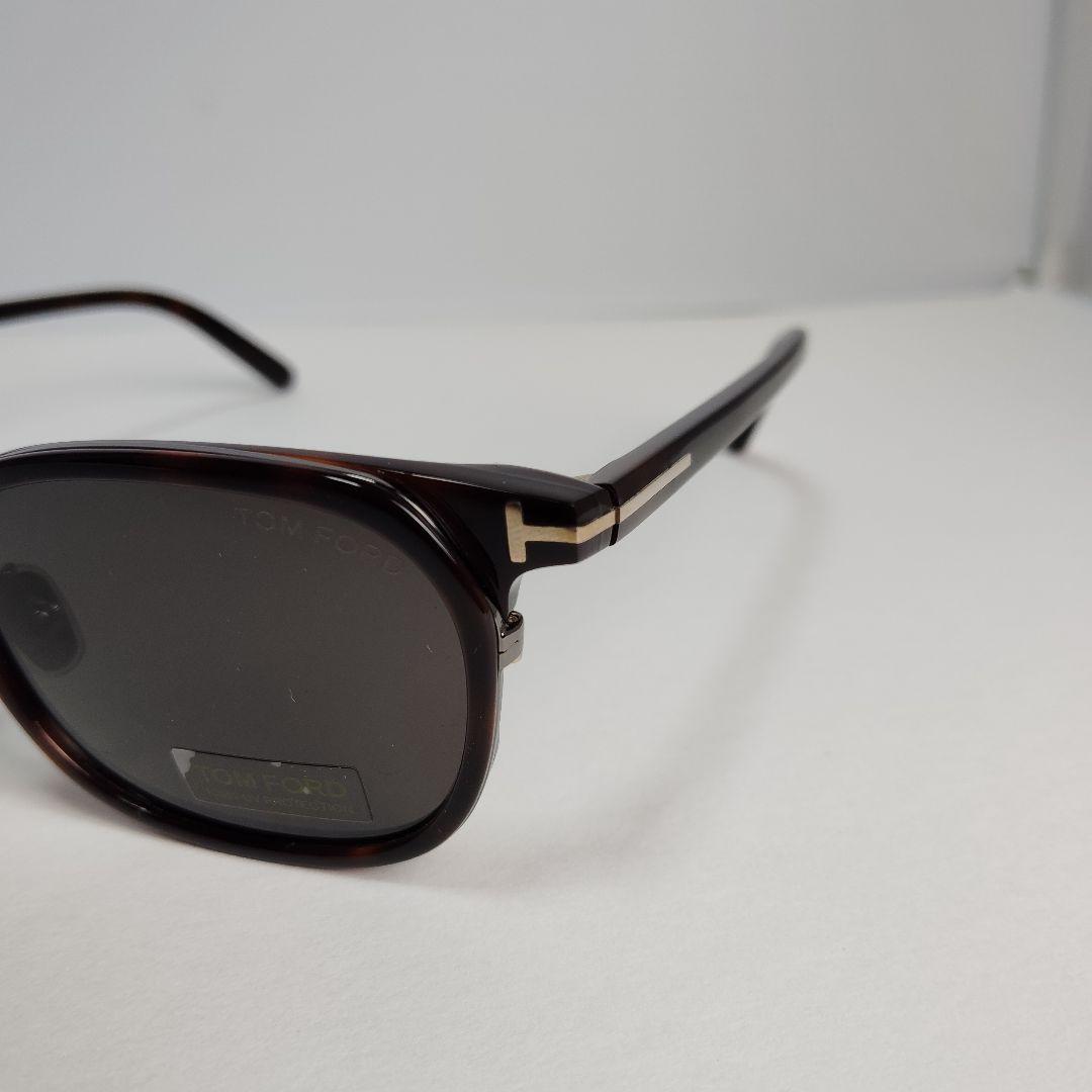 ✨️新品未使用✨️トムフォード スクエア サングラス FT0963-D-52A