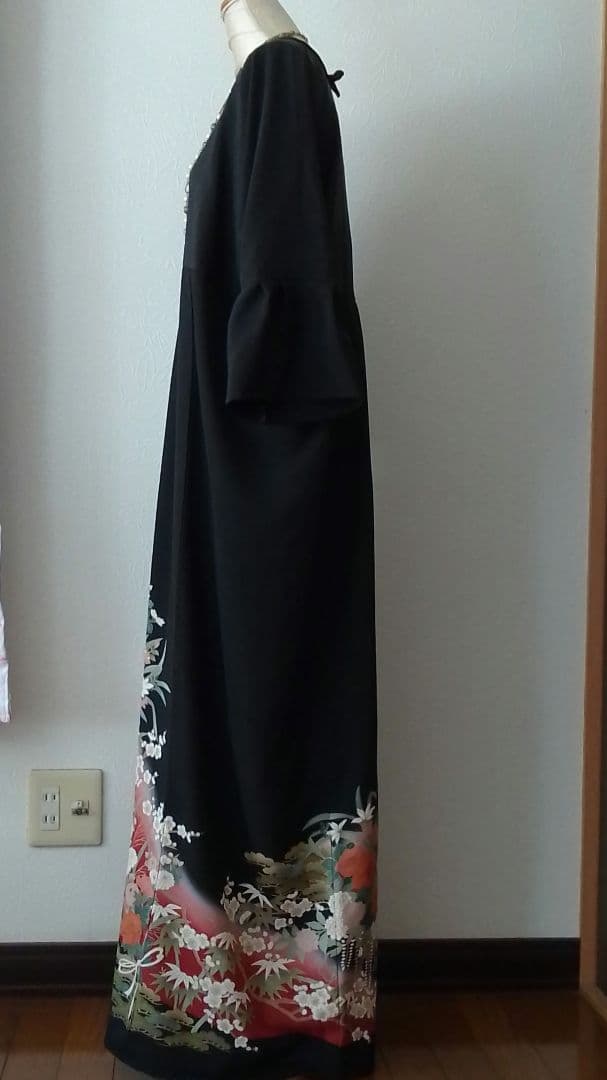 着物リメイクワンピース 留袖ドレス松と花