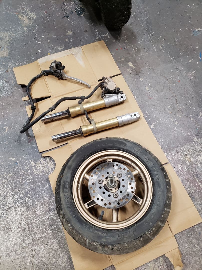 ホンダ ライブディオZX フロントサスペンション ホイールセット　AF35