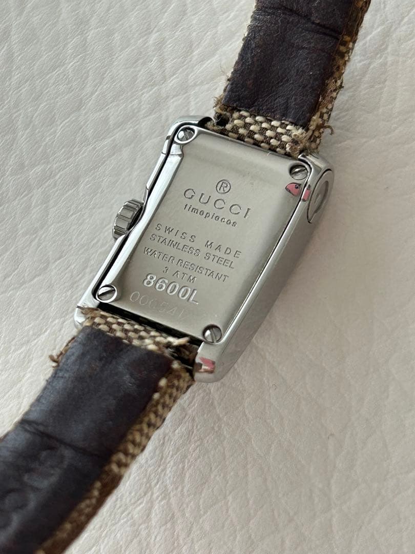 【美品・希少】GUCCI グッチ キャンバスベルト レディース 腕時計